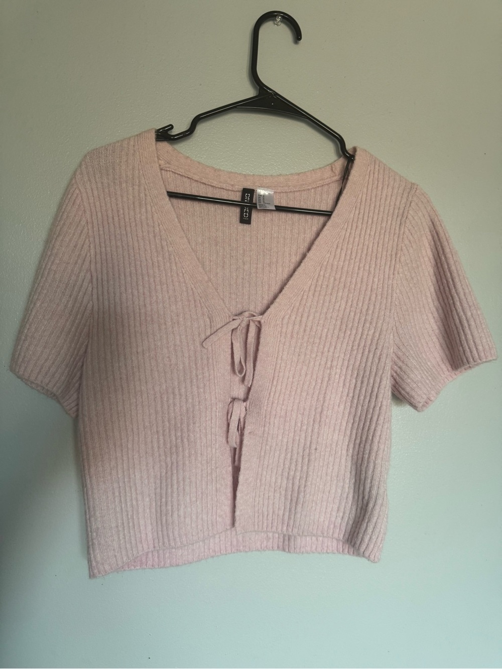 H&M Pale Pink Ribbed Tie-Front Crop Top